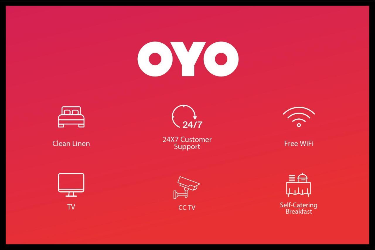 Oyo 9999 Hotel La Wisteria Delhi (National Capital Territory of India) Exterior foto